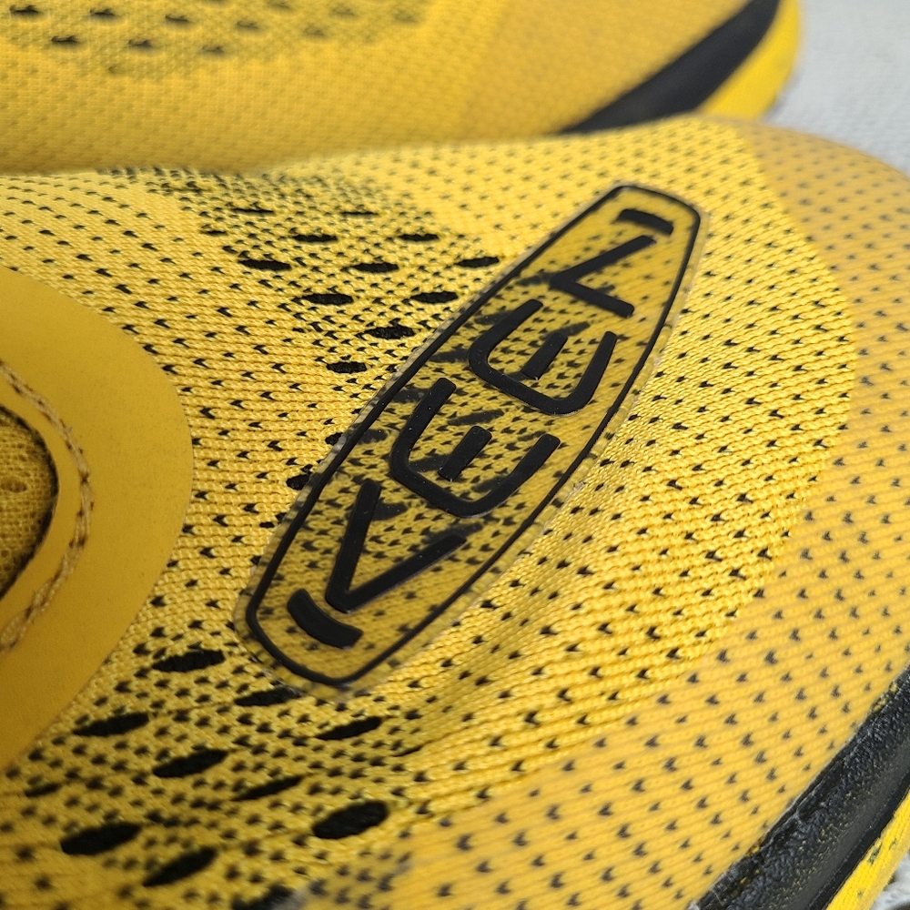 Keen WK400 Walking Sneakers Yellow Black 1027483 Size 14 Men's - Picture 10 of 11
